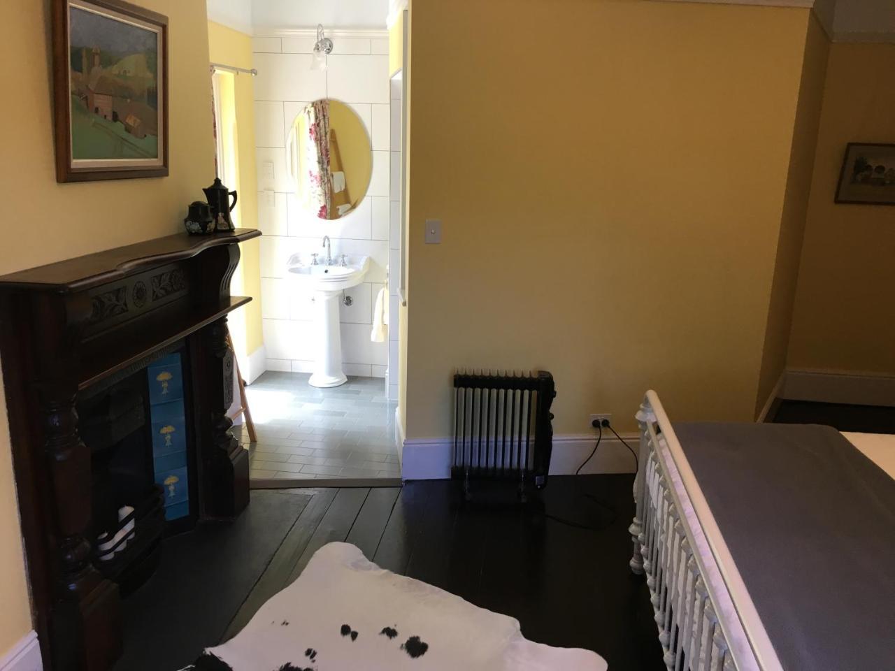 Boscobel Of Tasmania Bed & Breakfast Ulverstone Exterior photo